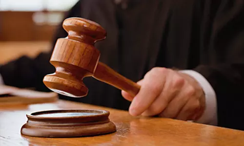തെറ്റിധരിപ്പിച്ച് പണം തട്ടി; 20,000 ദിര്‍ഹം തിരിച്ചുനല്‍കാന്‍ കോടതി ഉത്തരവ്