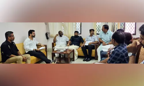 കെ.എസ്.ആർ.ടി.സി ടെർമിനലിന് കെട്ടിടനമ്പർ സാങ്കേതിക തടസ്സം നീക്കാൻ മന്ത്രിതല യോഗം ചേർന്നു കെ.എസ്.ആർ.ടി.സി ടെർമിനലിന് കെട്ടിടനമ്പർ സാങ്കേതിക തടസ്സം നീക്കാൻ മന്ത്രിതല യോഗം ചേർന്നു