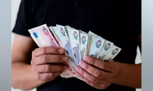 സ്വകാര്യ മേഖലയിലെ ജീവനക്കാരുടെ വേതന സുരക്ഷ ശക്തമാക്കാൻ യു.എ.ഇ; വേജ് പ്രൊട്ടക്ഷന് സിസ്റ്റം വിപുലീകരിച്ചു സ്വകാര്യ മേഖലയിലെ ജീവനക്കാരുടെ വേതന സുരക്ഷ ശക്തമാക്കാൻ യു.എ.ഇ; വേജ് പ്രൊട്ടക്ഷന് സിസ്റ്റം വിപുലീകരിച്ചു
