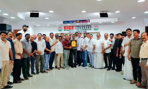 17 വർഷത്തെ പ്രവാസത്തിന് വിരാമം; സോണി പാറക്കലിന് ഒ.ഐ.സി.സി റിയാദ് സെൻട്രൽ കമ്മിറ്റി യാത്രയയപ്പ് നൽകി