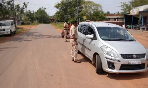 കണ്ണൂർ റേഞ്ചിൽ സ്പെഷൽ ഡ്രൈവ്; കുട്ടി ഡ്രൈവർമാരെ പിടികൂടി, 51 കേസ് രജിസ്റ്റർ ചെയ്തു