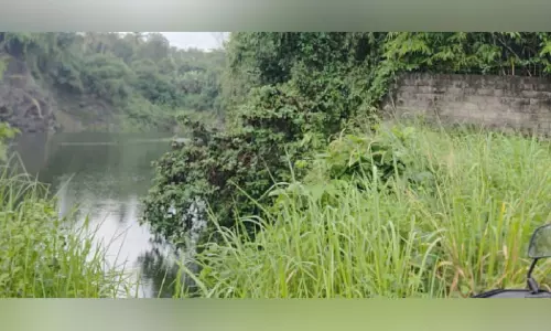 സംരക്ഷണ വേലി വേണമെന്ന് ആവശ്യം; അപകട ഭീഷണിയായി പാറമടയിലെ കുളങ്ങള് സംരക്ഷണ വേലി വേണമെന്ന് ആവശ്യം; അപകട ഭീഷണിയായി പാറമടയിലെ കുളങ്ങള്