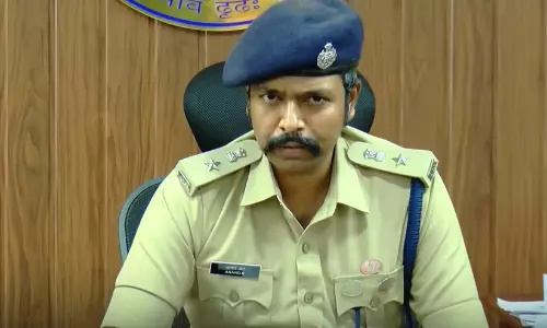 അത് തട്ടിക്കൊണ്ടുപോകൽ ശ്രമമല്ലെന്ന് പൊലീസ്; ‘പരിചയമുള്ള കുട്ടികളെ കണ്ടപ്പോൾ കാർ നിർത്തി, വീട്ടിൽ കൊണ്ടുവിടാമെന്ന് പറഞ്ഞതാണ്’ അത് തട്ടിക്കൊണ്ടുപോകൽ ശ്രമമല്ലെന്ന് പൊലീസ്; ‘പരിചയമുള്ള കുട്ടികളെ കണ്ടപ്പോൾ കാർ നിർത്തി, വീട്ടിൽ കൊണ്ടുവിടാമെന്ന് പറഞ്ഞതാണ്’