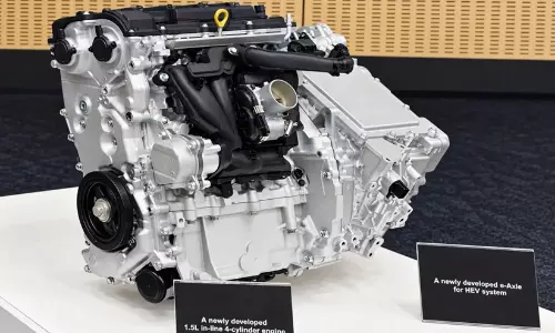 Toyotas newly developed 4 cylinder engine