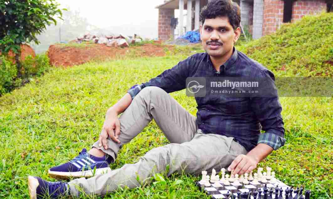 ചെസ് ബോർഡിന്‍റെ കണ്ണുകൾ