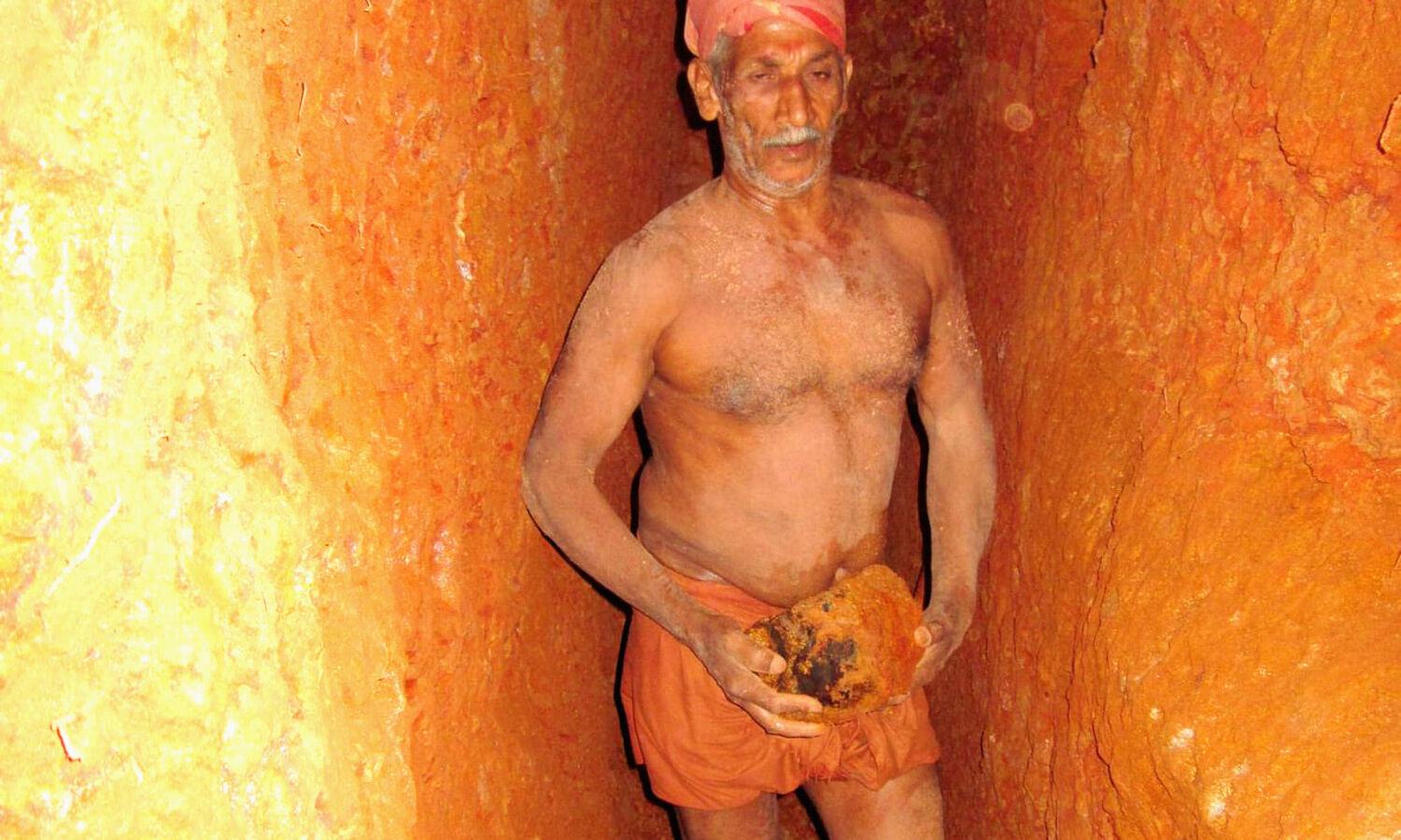 കുഞ്ഞമ്പുവിന്‍റെ സുരങ്ക യാത്ര