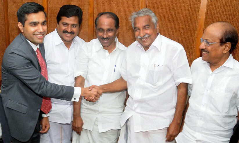 ഉ​മ്മ​ന്‍ ചാ​ണ്ടി​യു​ടെ നി​ശ്ച​യ​ദാ​ര്‍ഢ്യം