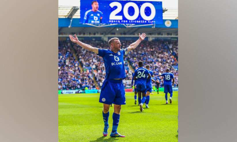 500ാം മ​ത്സ​ര​ത്തി​ൽ 200ാം ഗോ​ൾ; സ്വ​പ്ന​നേ​ട്ട​ങ്ങ​ളു​മാ​യി പ​ടി​യി​റ​ക്കം: വാ​ർ​ഡി, ലെ​സ്റ്റ​റി​ന്‍റെ ഫീ​നി​ക്സ് പ​ക്ഷി