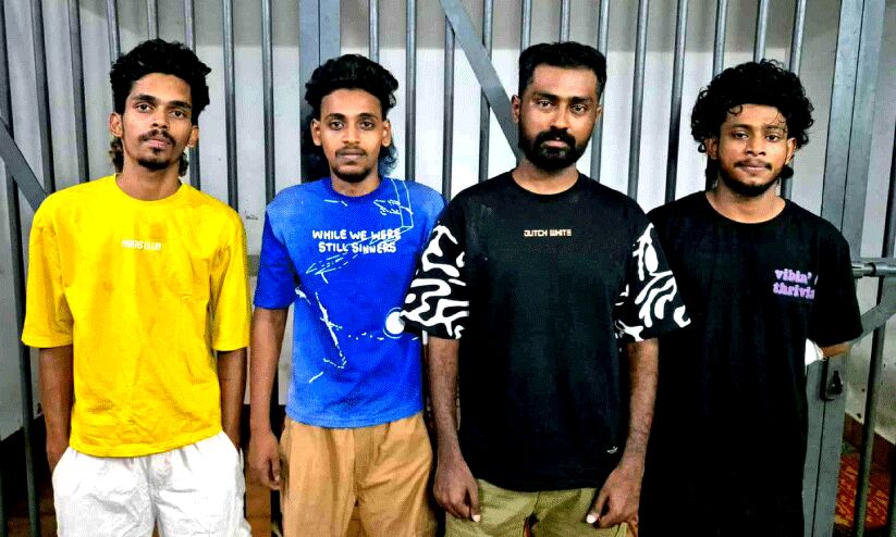 അ​മ്പു തി​രു​നാ​ളി​നി​ടെ യു​വാ​ക്ക​ളെ മ​ർ​ദി​ച്ച കേ​സി​ൽ നാ​ലുപേ​ർ അ​റ​സ്റ്റി​ൽ