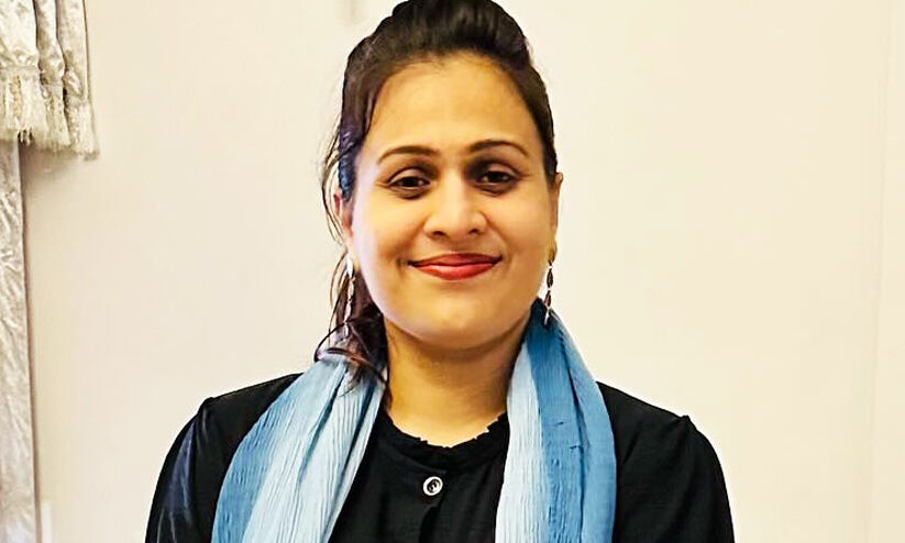 ‘ഫുഡ് ആണ് സാറേ എന്റെ മെയിൻ...’; ജെഷ്മ മറിയം: മല്ലു ഫുഡ് സ്റ്റോറീസിന്റെ പിന്നിലെ കാണാമുഖം ‘ഫുഡ് ആണ് സാറേ എന്റെ മെയിൻ...’; ജെഷ്മ മറിയം: മല്ലു ഫുഡ് സ്റ്റോറീസിന്റെ പിന്നിലെ കാണാമുഖം