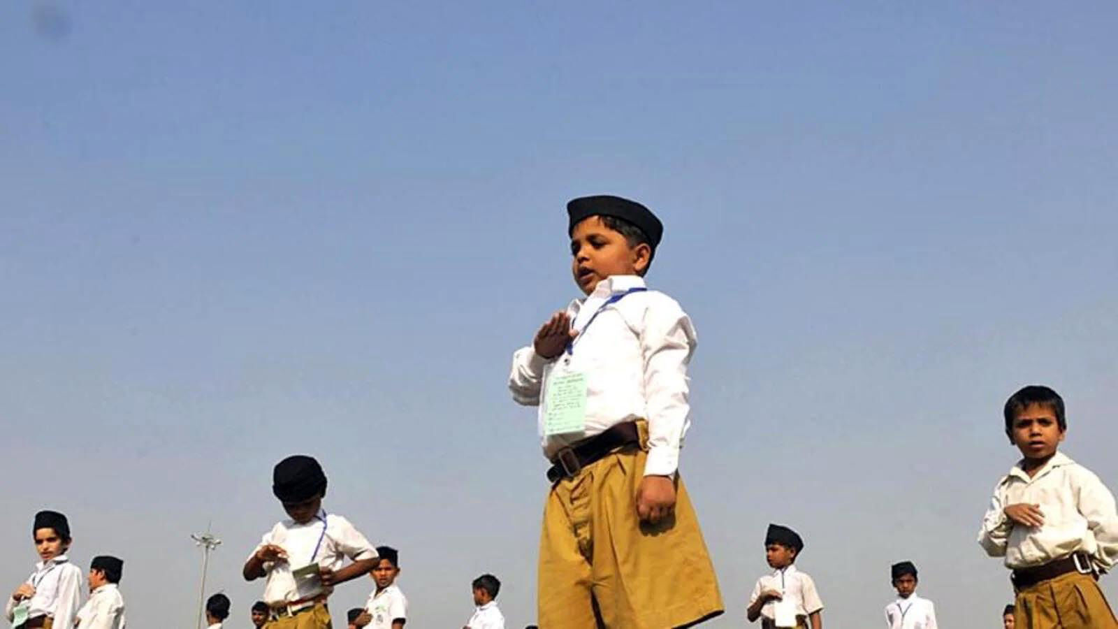 സംഘ്പരിവാർ ‘മിത്തുകൾ’ പഠിപ്പിക്കാനുള്ളതല്ല പാഠപുസ്തകങ്ങൾ സംഘ്പരിവാർ ‘മിത്തുകൾ’ പഠിപ്പിക്കാനുള്ളതല്ല പാഠപുസ്തകങ്ങൾ