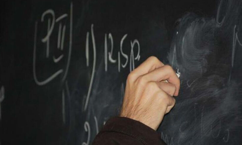 സം​സ്ഥാ​ന അ​ധ്യാ​പ​ക പു​ര​സ്കാ​രം; മി​ക​വി​ന്റെ ഉയരങ്ങളിൽ ടി.​പി. മു​ഹ​മ്മ​ദ് മു​സ്ത​ഫ