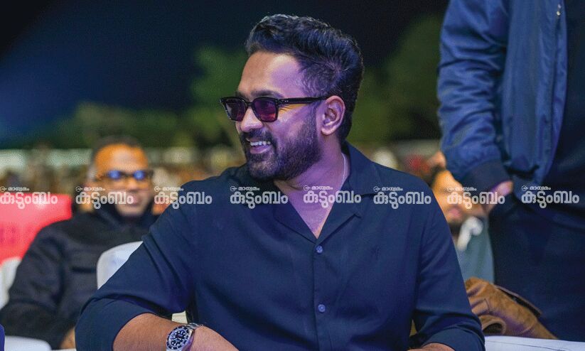 ‘എന്നെ ഫോണിൽ കിട്ടാത്തതു​കൊണ്ട് ഒരുപാട്​ സിനിമകൾ നഷ്​ടമായിട്ടുണ്ട്’ -ആസിഫ് അലി മനസ്സ് തുറക്കുന്നു