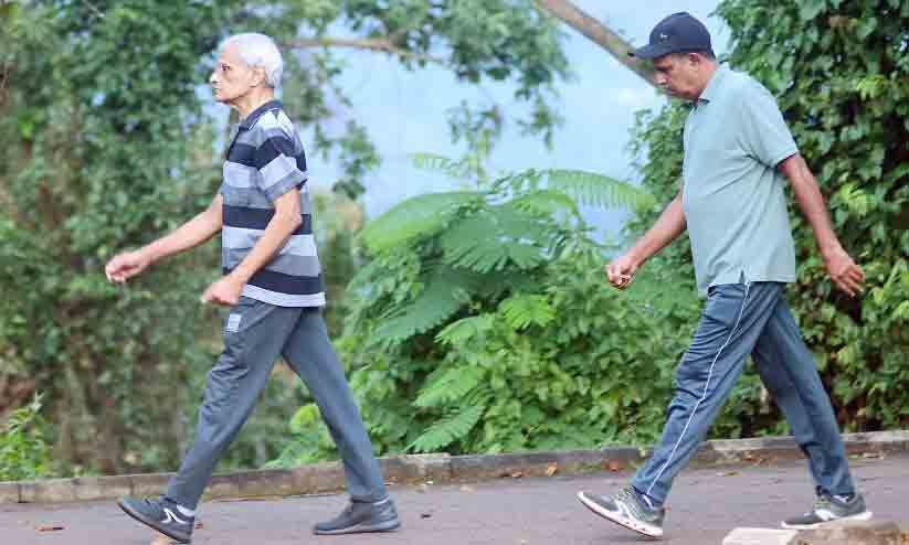 ജീവനാണ്, ശ്രദ്ധ വേണം