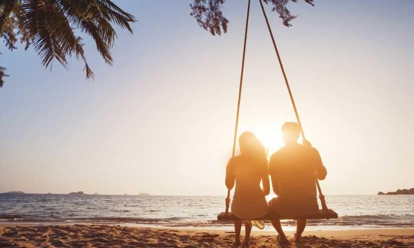 ‘വിവാഹ ശേഷം ചില പുരുഷൻമാർ പഴയതുപോലെ കൂട്ടുകാരോട് ഇടപെടാതെ വീട്ടിൽതന്നെ ഒതുങ്ങിക്കൂടുന്നതിന് പിന്നിലും കാരണമുണ്ട്’ ‘വിവാഹ ശേഷം ചില പുരുഷൻമാർ പഴയതുപോലെ കൂട്ടുകാരോട് ഇടപെടാതെ വീട്ടിൽതന്നെ ഒതുങ്ങിക്കൂടുന്നതിന് പിന്നിലും കാരണമുണ്ട്’