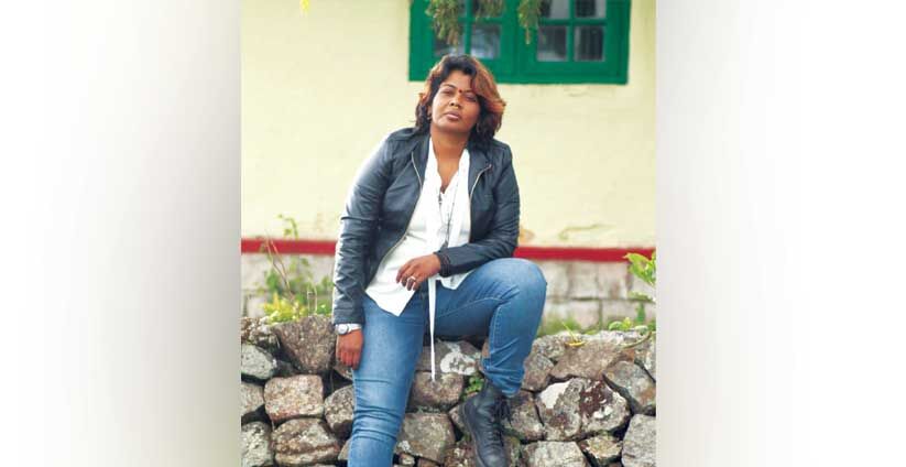 ഫൈറ്റിങ് കാളി ഫൈറ്റിങ് കാളി