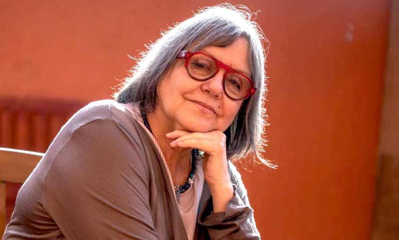 സ്മൃ​തി​ധാ​ര​ക​ളു​ടെ വ്യ​സ​ന​വി​ന്യാ​സം