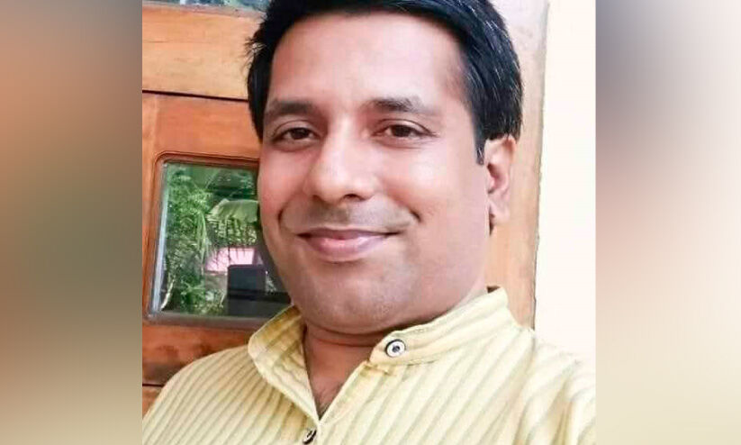 കുബേരചരിതം ആട്ടക്കഥയാക്കി കെ.എൽ.എം. സുവർധൻ കുബേരചരിതം ആട്ടക്കഥയാക്കി കെ.എൽ.എം. സുവർധൻ