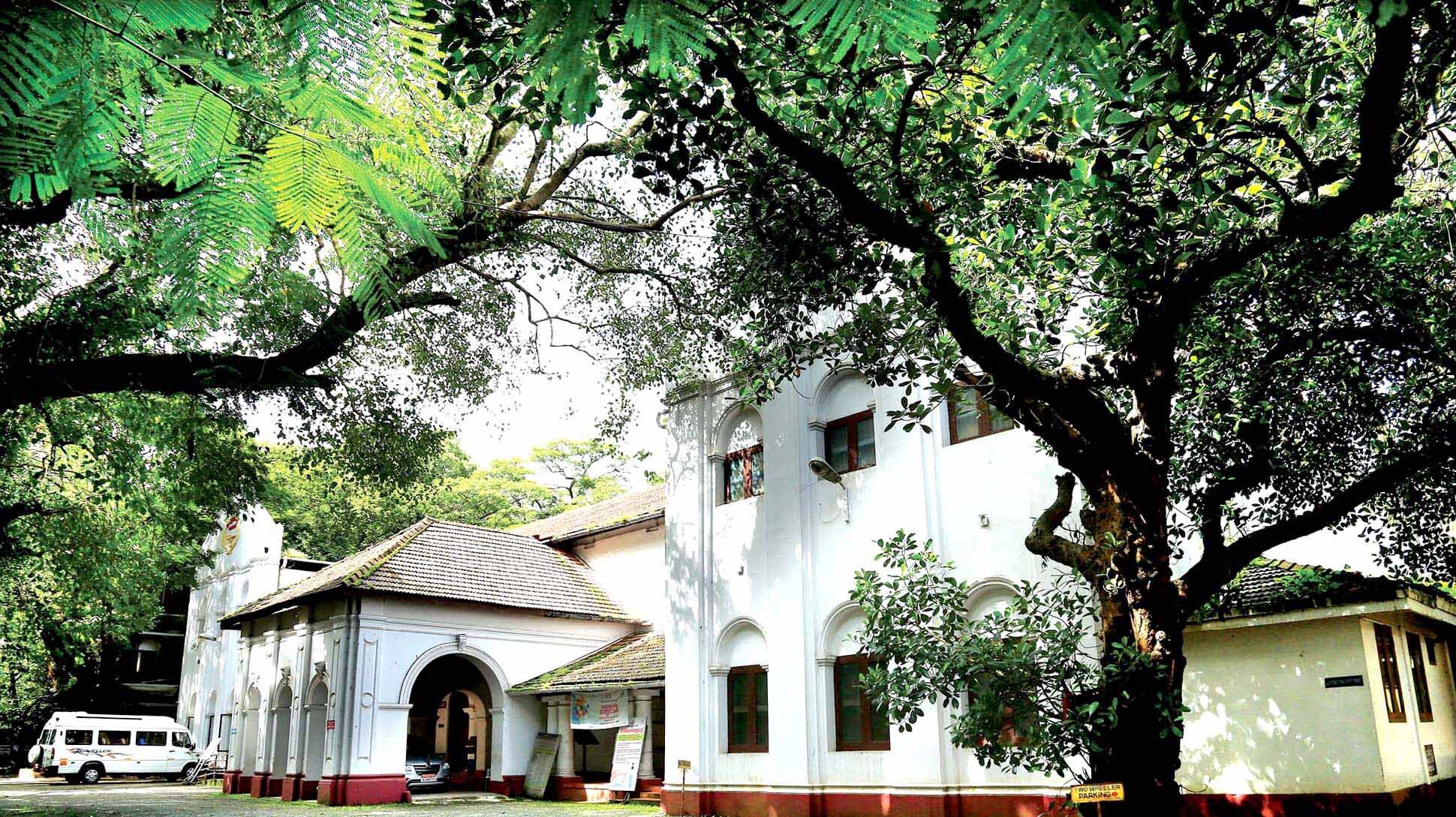 അക്കാദമി അവാര്ഡുകളും സാമൂഹിക മൂലധനവും അക്കാദമി അവാര്ഡുകളും സാമൂഹിക മൂലധനവും