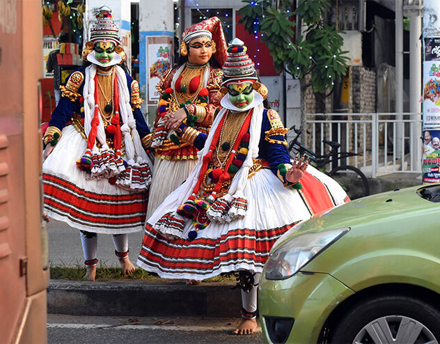 മുദ്ര ശ്രദ്ധിക്കണം... മുദ്ര ശ്രദ്ധിക്കണം...