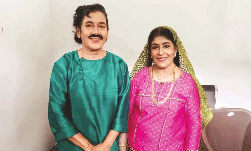 പ്രാ​യം മ​റ​ന്ന ക​ളി വൈ​റ​ലാ​യി