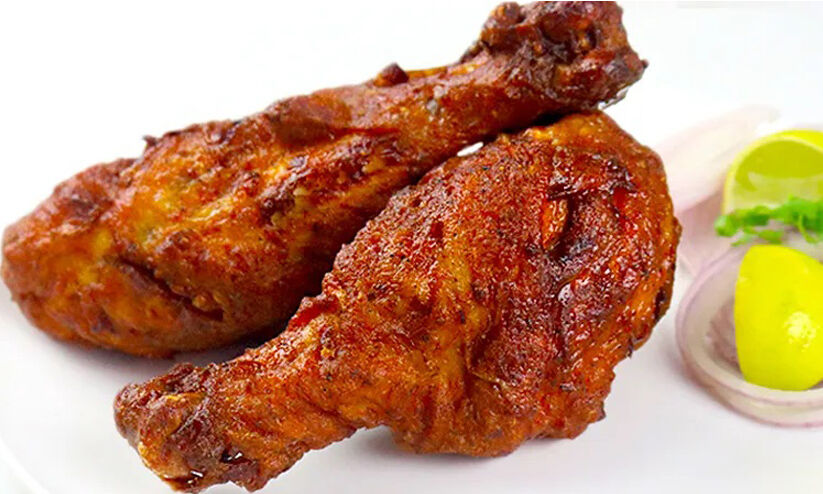 ‘സ്കൂൾ കലോത്സവത്തിന് മാംസം വിളമ്പിയാൽ കോഴിയിറച്ചി പൂർണമായും സൗജന്യമായി നൽകും’