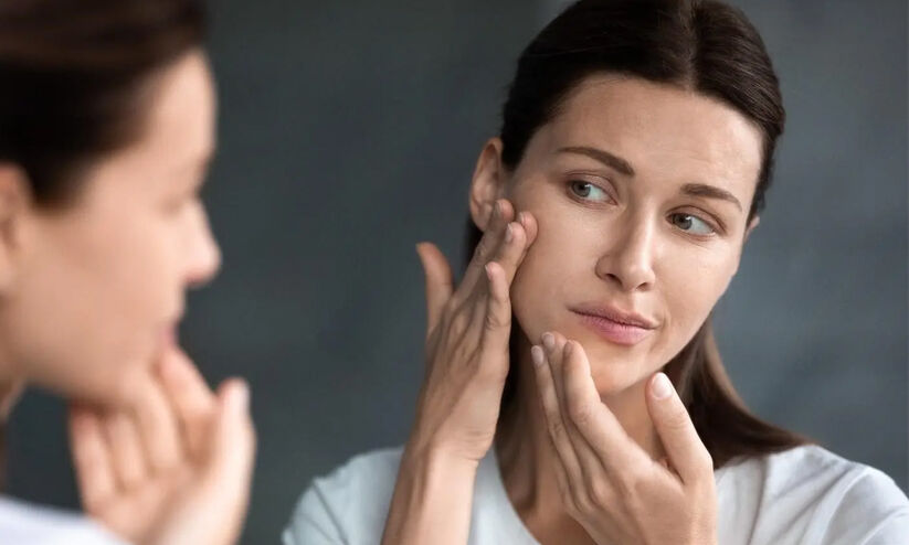 മനസ്സും ചർമവും തമ്മിൽ എന്ത് ബന്ധം? ടെൻഷൻ അടിച്ചാൽ ചർമം വരളും മനസ്സും ചർമവും തമ്മിൽ എന്ത് ബന്ധം? ടെൻഷൻ അടിച്ചാൽ ചർമം വരളും