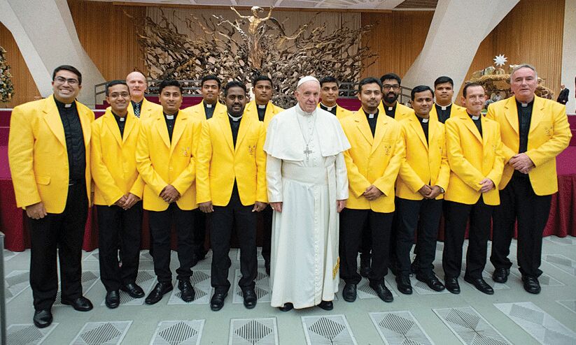 ഭൂരിഭാഗം കളിക്കാരും മലയാളി വൈദികരായ വത്തിക്കാൻ ക്രിക്കറ്റ് ടീം