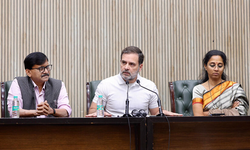 രാഹുലിന്റെ വാക്കും കോൺഗ്രസിന്റെ പ്രവൃത്തിയും