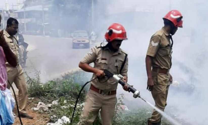 തൃത്താലയില് മാലിന്യത്തിന് തീപിടിച്ചു തൃത്താലയില് മാലിന്യത്തിന് തീപിടിച്ചു