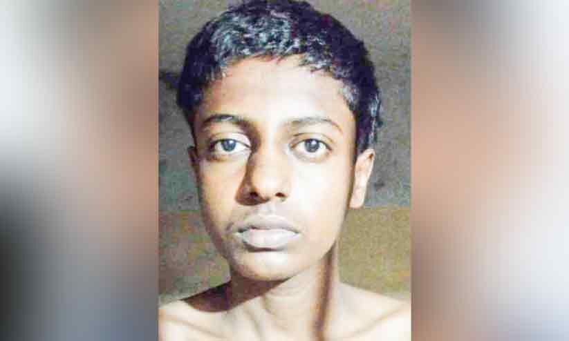 ക്ഷേത്രത്തിലെ കാണിക്കവഞ്ചി കുത്തിത്തുറന്ന് മോഷണം; മൂന്ന് പേർ പിടിയിൽ; രണ്ടുപേർ പ്രായപൂർത്തി ആകാത്തവർ ക്ഷേത്രത്തിലെ കാണിക്കവഞ്ചി കുത്തിത്തുറന്ന് മോഷണം; മൂന്ന് പേർ പിടിയിൽ; രണ്ടുപേർ പ്രായപൂർത്തി ആകാത്തവർ