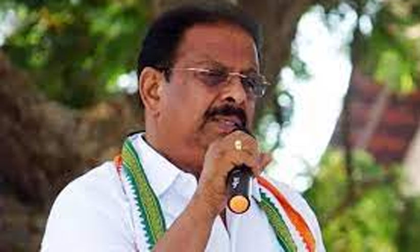 പുതുപ്പള്ളിയില് കണക്കുതീര്ക്കും, റബര്കര്ഷകരെ മുച്ചൂടും വഞ്ചിച്ചത് പിണറായി സര്ക്കാരെന്ന് കെ. സുധാകരന് പുതുപ്പള്ളിയില് കണക്കുതീര്ക്കും, റബര്കര്ഷകരെ മുച്ചൂടും വഞ്ചിച്ചത് പിണറായി സര്ക്കാരെന്ന് കെ. സുധാകരന്