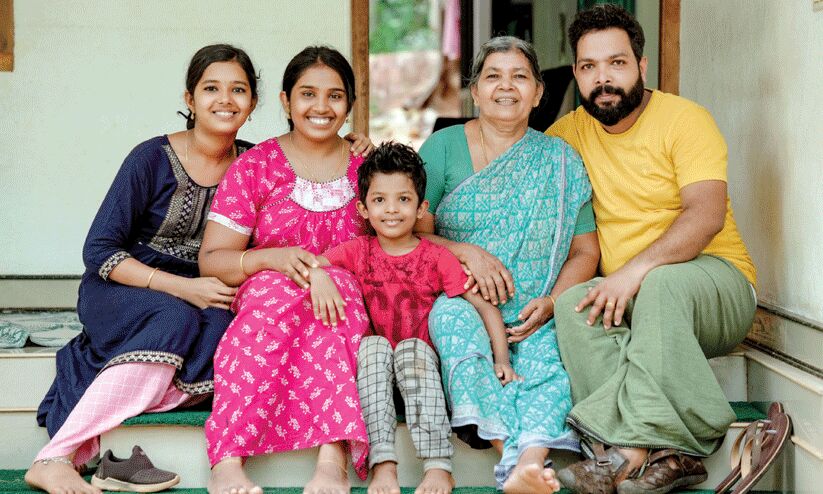 കവിതയെയും അമ്മയെയും ആളുകൾ അതിരറ്റ്​ സ്​നേഹിക്കുന്നു -കെ.എൽ ബ്രോ ബിജു