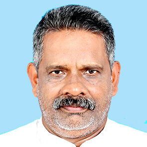 ജ​യിം​സ് കു​ര്യ​ൻ