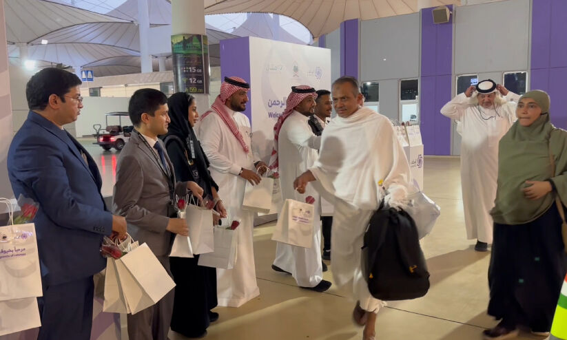 കേരള ഹജ്ജ് കമ്മിറ്റിക്ക് കീഴിലെ ആദ്യ സംഘം മക്കയിൽ കേരള ഹജ്ജ് കമ്മിറ്റിക്ക് കീഴിലെ ആദ്യ സംഘം മക്കയിൽ