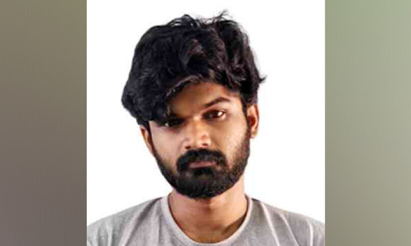 കഞ്ചാവുകേസില് ജാമ്യത്തിലിറങ്ങി; ഹാഷിഷ് ഓയിലുമായി അറസ്റ്റിൽ കഞ്ചാവുകേസില് ജാമ്യത്തിലിറങ്ങി; ഹാഷിഷ് ഓയിലുമായി അറസ്റ്റിൽ