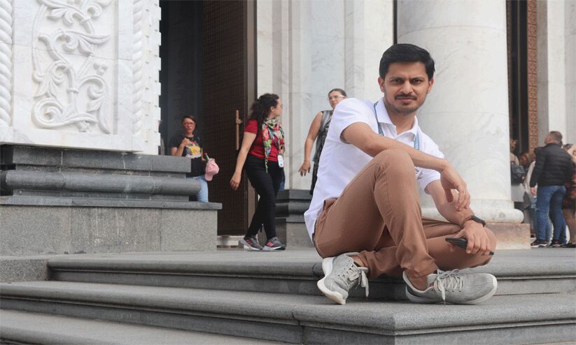 അക്ബറലിയുടെ ലോകം അക്ബറലിയുടെ ലോകം