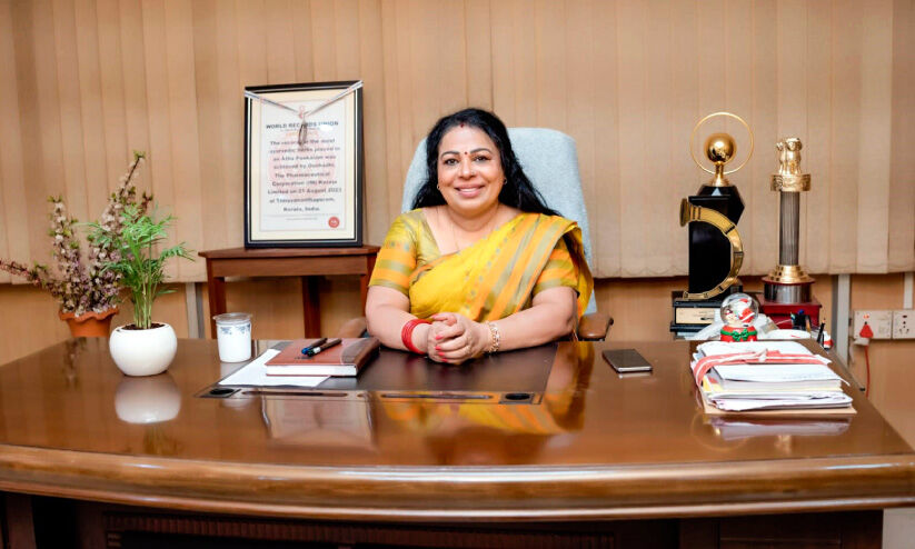 ഔഷധി കേരളത്തിന്റെ ആയുർവേദ പ്രതീകം ഔഷധി കേരളത്തിന്റെ ആയുർവേദ പ്രതീകം