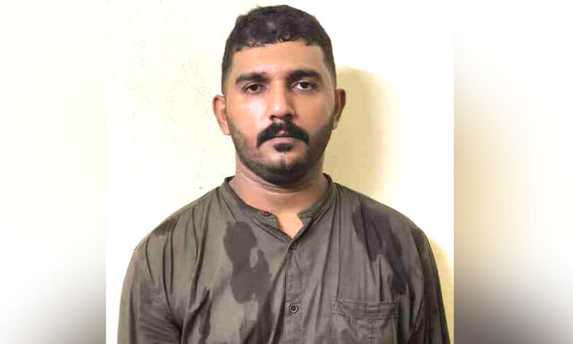 എം.ഡി.എം.എയുമായി വാണിമേൽ സ്വദേശി അറസ്റ്റിൽ എം.ഡി.എം.എയുമായി വാണിമേൽ സ്വദേശി അറസ്റ്റിൽ