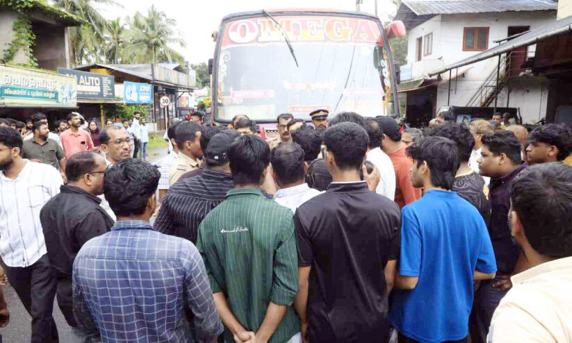 കുറ്റ്യാടി-കോഴിക്കോട് സംസ്ഥാന പാത; മത്സരിച്ചോടുന്ന മരണപ്പാത