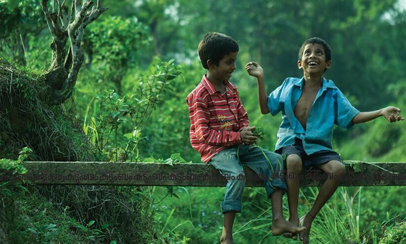 ‘ബ്ലഡ് പ്രഷര് കുറയുക, രോഗങ്ങൾ വേഗത്തിൽ സുഖപ്പെടുക, ആയുസ്സ് മെച്ചപ്പെടുക... നല്ല സൗഹൃദങ്ങള് ശാരീരികാരോഗ്യത്തിനും ഗുണകരമാണ്’ ‘ബ്ലഡ് പ്രഷര് കുറയുക, രോഗങ്ങൾ വേഗത്തിൽ സുഖപ്പെടുക, ആയുസ്സ് മെച്ചപ്പെടുക... നല്ല സൗഹൃദങ്ങള് ശാരീരികാരോഗ്യത്തിനും ഗുണകരമാണ്’