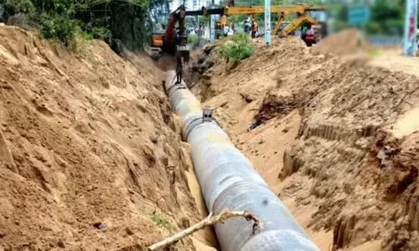 വീ​ണ്ടും ച​ർ​ച്ച​യാ​യി കു​ടും​ബ​ങ്ങ​ളെ കു​ടി​യൊ​ഴി​പ്പി​ക്കു​ന്ന ജ​ല​പ​ദ്ധ​തി​ക​ൾ