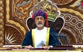 ഒമാനിൽ ഭരണതലത്തിൽ അഴിച്ചുപണി; പുതിയ മന്ത്രിമാരെ നിയമിച്ചു ഒമാനിൽ ഭരണതലത്തിൽ അഴിച്ചുപണി; പുതിയ മന്ത്രിമാരെ നിയമിച്ചു