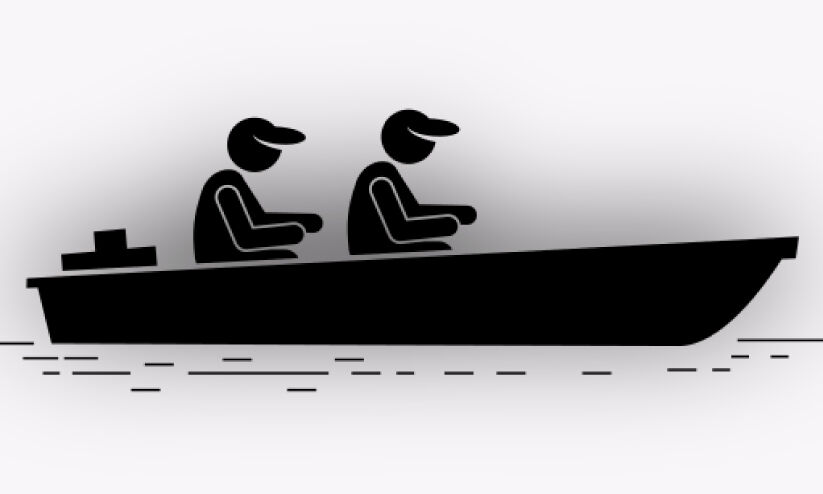 ഒഴുക്കിൽപ്പെട്ട വള്ളത്തിലെ യാത്രക്കാർക്ക് രക്ഷകരായി ജലഗതാഗത വകുപ്പ്​ ജീവനക്കാർ