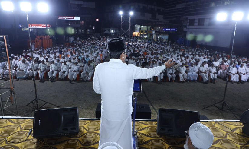 ആദർശ സമ്മേളനത്തിന് മറുപടിയായി നവോത്ഥാന സമ്മേളനം; ഉൾപോര് അടങ്ങാതെ സമസ്ത