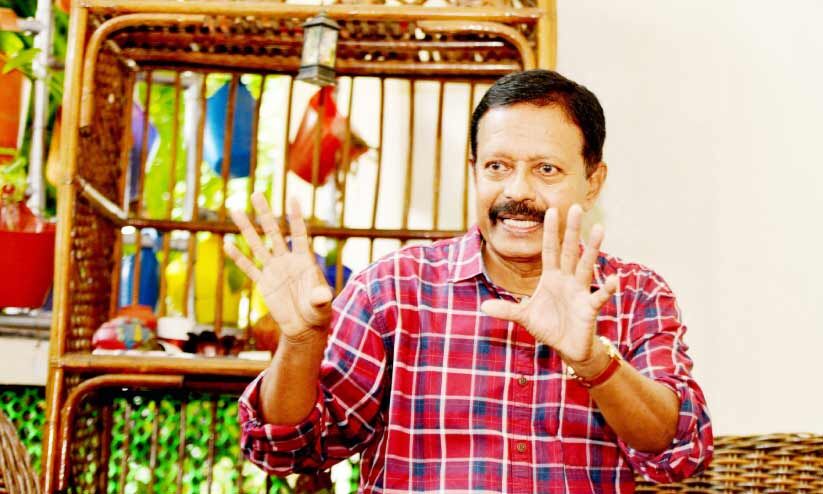 ദൃശ്യചാരുത നിറഞ്ഞ ‘തനിയാവർത്തനം’ ദൃശ്യചാരുത നിറഞ്ഞ ‘തനിയാവർത്തനം’