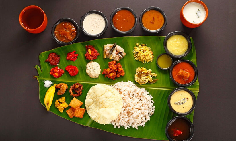 ഓണമുണ്ണാം, വിളിപ്പുറത്തുണ്ട് സദ്യ ഓണമുണ്ണാം, വിളിപ്പുറത്തുണ്ട് സദ്യ