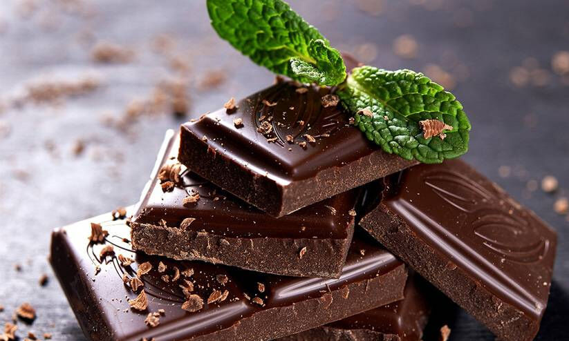 ഡാർക്ക് ചോക്ലേറ്റ് കഴിക്കുന്നത് രക്തസമ്മർദ്ദം കുറക്കാൻ സഹായിക്കുമെന്ന് ഹൃദ്രോഗ വിദഗ്ധർ