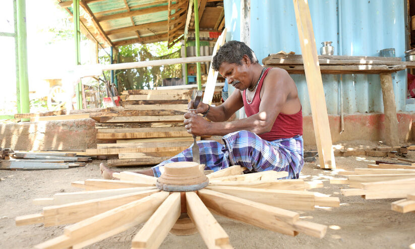 വ​ണ്ണാ​മ​ട​യി​ലെ കാ​ള​വ​ണ്ടി​ക​ൾ