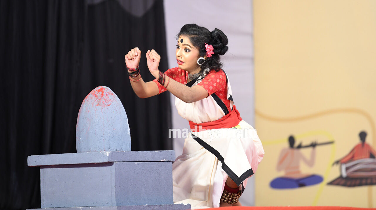 കലോത്സവ കാഴ്ചകൾ - 19